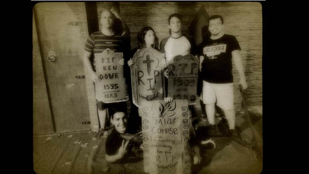 Mrs. Roses House Σεπ-2019