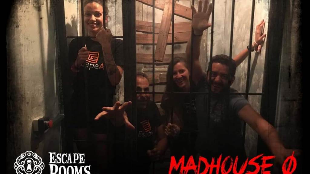 MadHouse 0 (The Beginnig) team photo