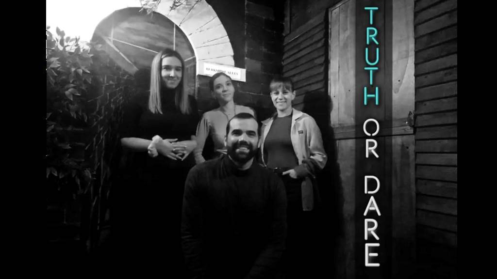 Truth or Dare 8-Δεκ-2023