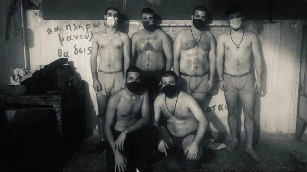 Dark Μαϊ-2022