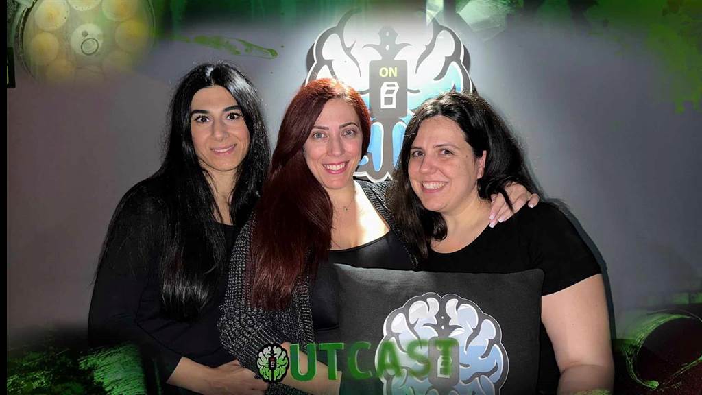 OUTCAST Νοε-2023