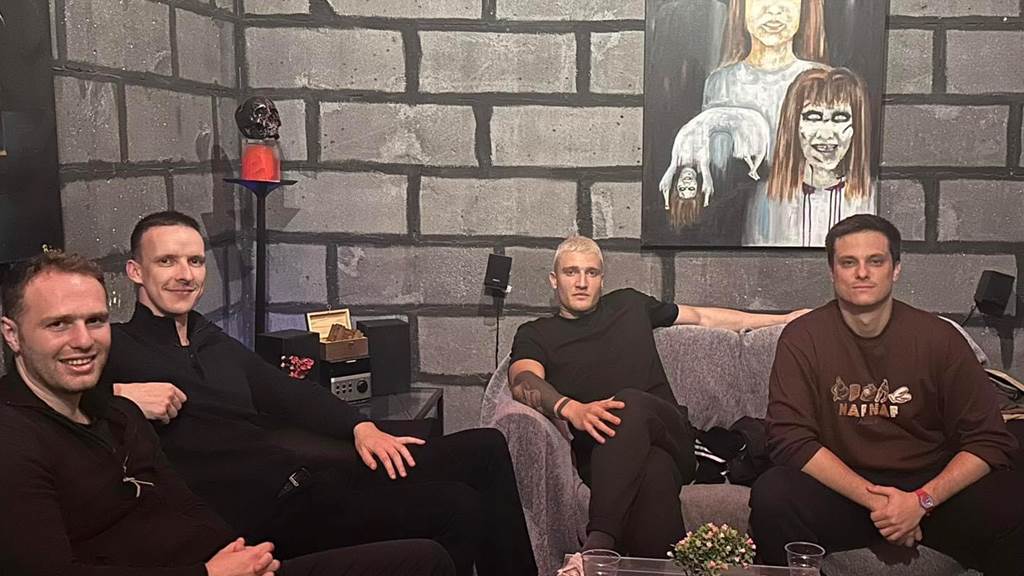 El Exorcista team photo