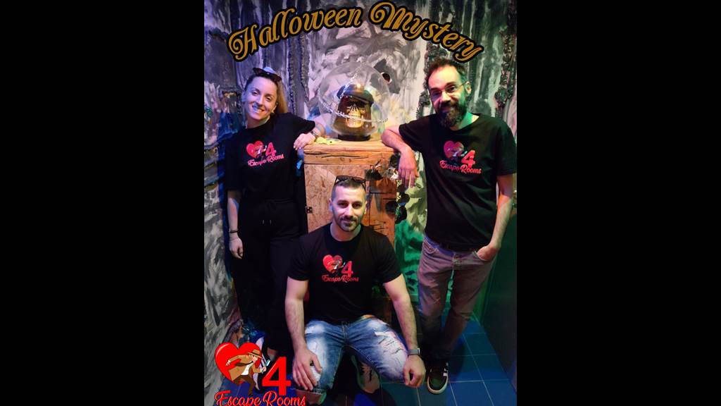 Halloween Mystery team photo