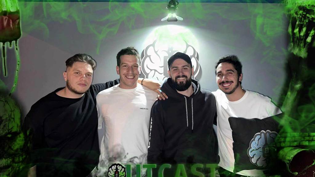 OUTCAST Οκτ-2024
