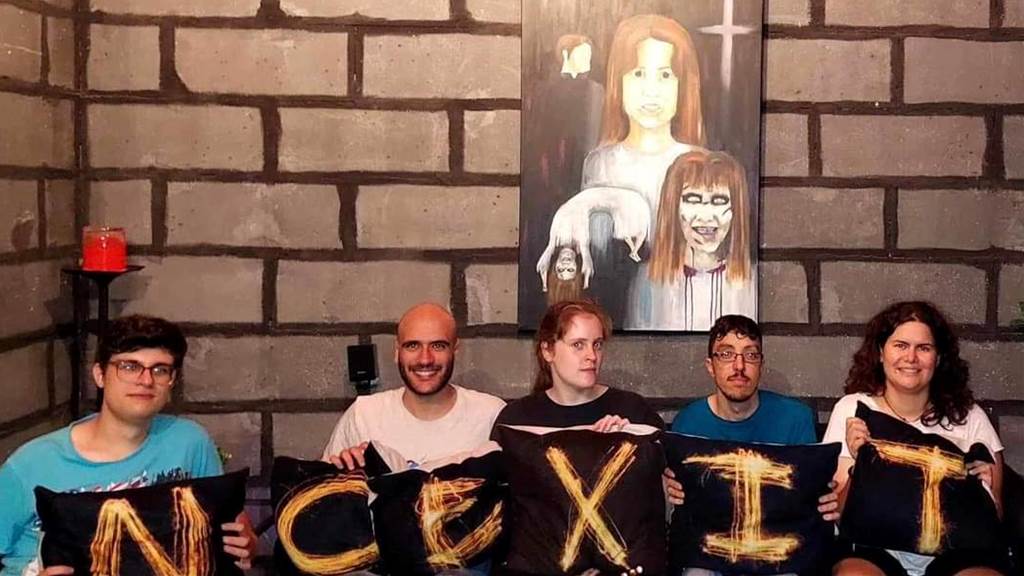 El Exorcista team photo
